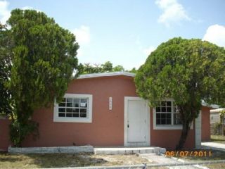 Foreclosed Home - 1520 NE 206TH ST, 33179