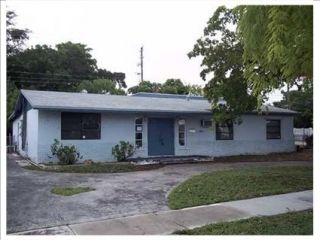 Foreclosed Home - 20701 NE 2ND AVE, 33179