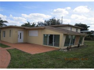 Foreclosed Home - 1260 NE 204TH TER, 33179