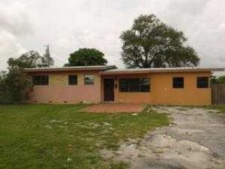 Foreclosed Home - 20442 NE 14TH CT, 33179