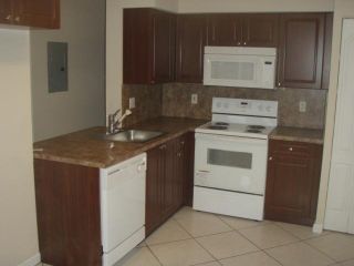 Foreclosed Home - 830 NE 212TH TER APT 8, 33179
