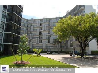 Foreclosed Home - 3401 N COUNTRY CLUB DR APT 309, 33180