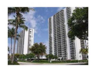 Foreclosed Home - 3625 N COUNTRY CLUB DR APT 103, 33180