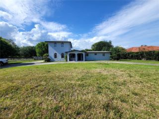 Foreclosed Home - 12195 SW 80TH ST, 33183