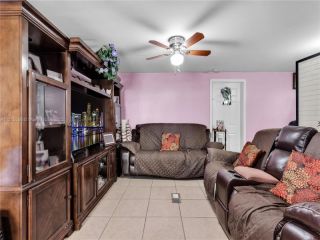 Foreclosed Home - 1130 SW 130TH AVE, 33184