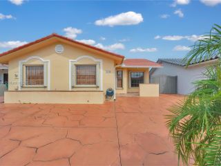 Foreclosed Home - 1231 SW 138TH CT, 33184