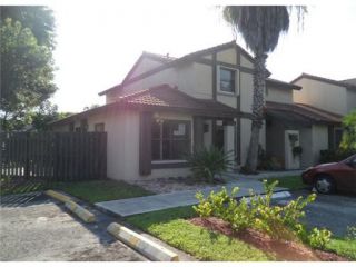 Foreclosed Home - 14940 SW 48TH TER APT D, 33185