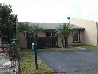 Foreclosed Home - 11814 SW 123RD AVE, 33186
