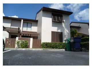 Foreclosed Home - 13350 SW 91ST TER APT D, 33186