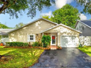 Foreclosed Home - 15112 SW 141ST PL, 33186