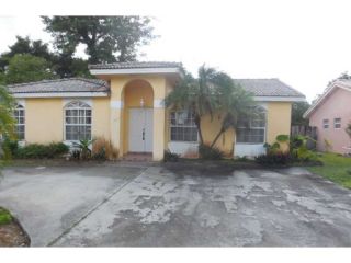 Foreclosed Home - 14714 Sw 173rd Ter, 33187