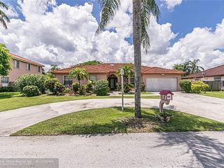 Foreclosed Home - 15060 SW 154TH TER, 33187
