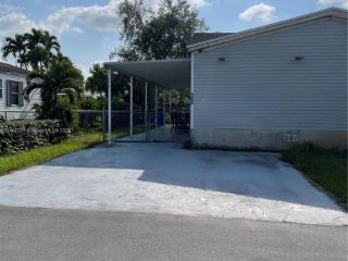 Foreclosed Home - 19800 SW 180TH AVE LOT 588, 33187