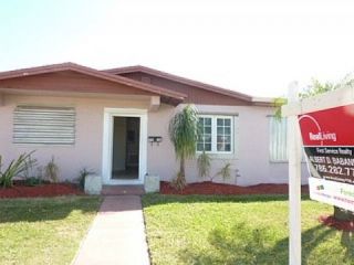 Foreclosed Home - 9930 SW 215TH ST, 33189
