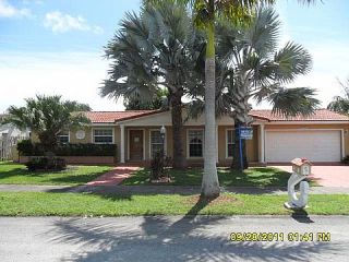 Foreclosed Home - 8100 SW 196TH TER, 33189