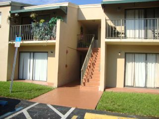 Foreclosed Home - 7405 SW 152ND AVE APT 102, 33193