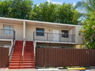 Foreclosed Home - 15655 SW 82ND CIRCLE LN APT 512, 33193