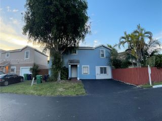 Foreclosed Home - 9206 SW 147TH CT, 33196