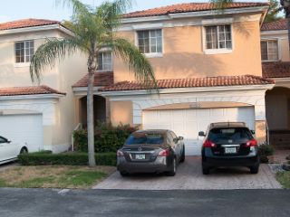 Foreclosed Home - 16344 SW 103RD TER, 33196