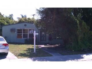 Foreclosed Home - 1504 NE 15TH AVE, 33304