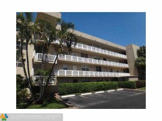 Foreclosed Home - 107 ROYAL PARK DR APT 4B, 33309