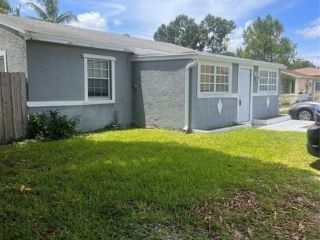 Foreclosed Home - List 100828080