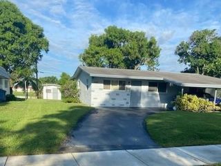 Foreclosed Home - 2741 NW 24TH AVE, 33311
