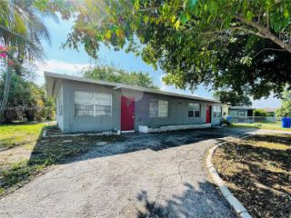 Foreclosed Home - 49 NW 30TH AVE, 33311