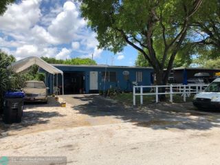 Foreclosed Home - 1205 NW 3RD ST, 33311