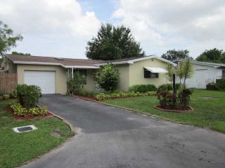 Foreclosed Home - 4930 SW 29TH WAY, 33312
