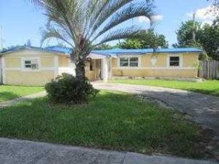 Foreclosed Home - 4951 NW 11TH PL, 33313