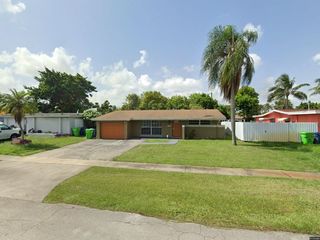 Foreclosed Home - 6411 NW 29TH ST, 33313