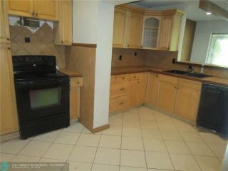 Foreclosed Home - 2200 NW 60TH AVE, 33313