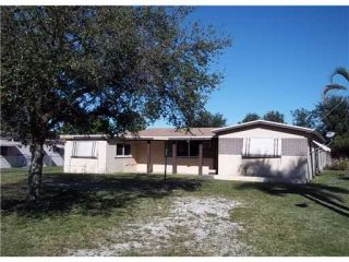 Foreclosed Home - 4389 SW 52ND ST, 33314
