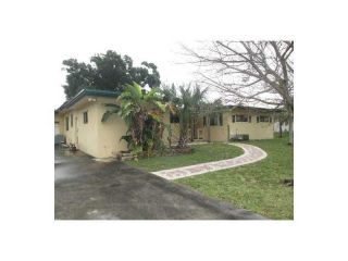 Foreclosed Home - 4200 SW 67TH TER, 33314