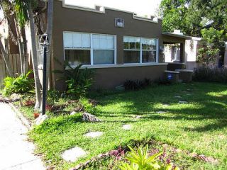 Foreclosed Home - 700 SE 11TH CT, 33316
