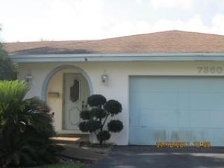 Foreclosed Home - 7360 SW 10TH ST, 33317