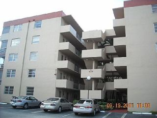 Foreclosed Home - 404 NW 68TH AVE APT 114, 33317