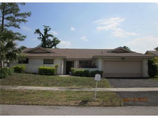 Foreclosed Home - 7061 NW 49TH PL, 33319