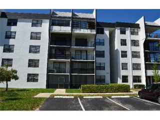 Foreclosed Home - 6193 ROCK ISLAND RD APT 104, 33319