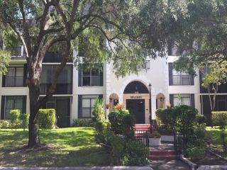 Foreclosed Home - 3680 Inverrary Dr Apt 1z, 33319