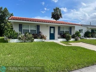 Foreclosed Home - 4802 NW 42ND AVE, 33319