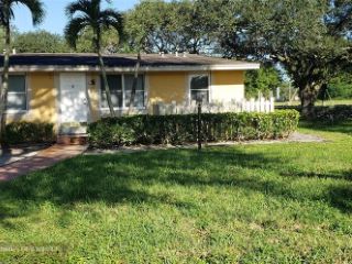 Foreclosed Home - 7102 SOUTHGATE BLVD, 33321
