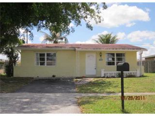 Foreclosed Home - 9260 NW 25TH ST, 33322