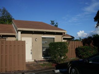 Foreclosed Home - 8123 SW 24TH ST, 33324