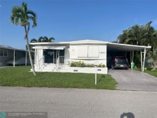 Foreclosed Home - 1860 SW 83RD TER, 33324