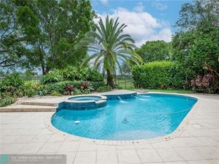 Foreclosed Home - List 100560091