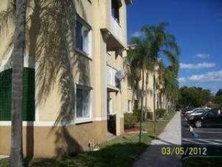 Foreclosed Home - 2640 S University Dr Apt, 33328