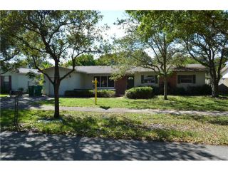 Foreclosed Home - 10214 SW 50TH ST, 33328