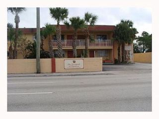 Foreclosed Home - 850 E COMMERCIAL BLVD, 33334